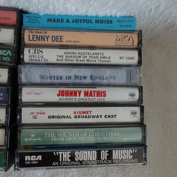Lot Of 16 Music Cassette Tapes Mixed Bundle Easy Listening Streisand Mathis Xmas - Picture 3 of 9